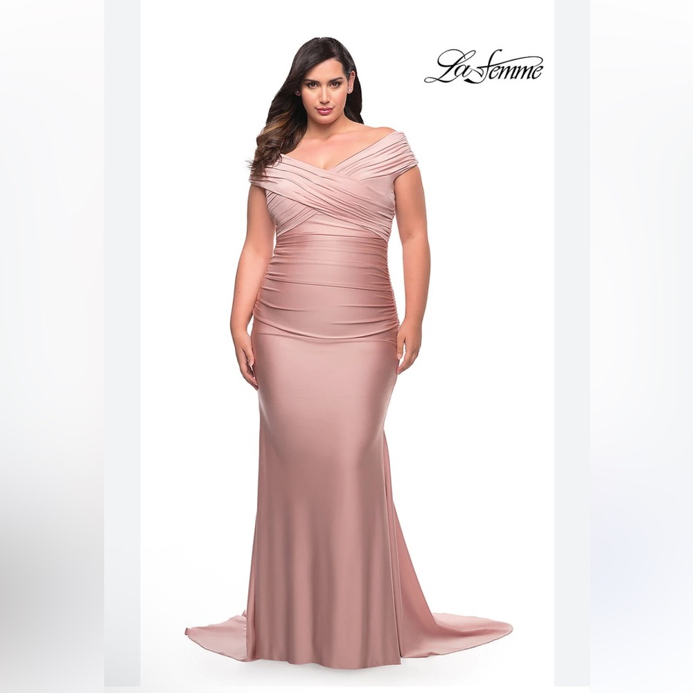 La Femme Off the Shoulder Long Mermaid Mauve Dress NWT